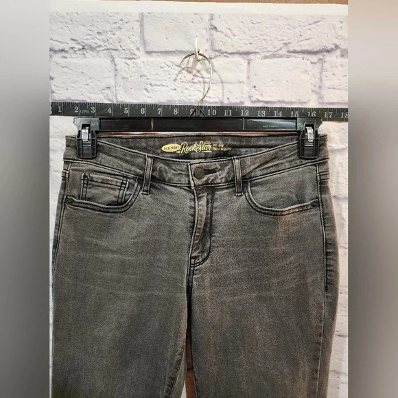 Old Navy The Rockstar Mid Rise Black Wash Jeans Size 8 Regular - Picture 4 of 6